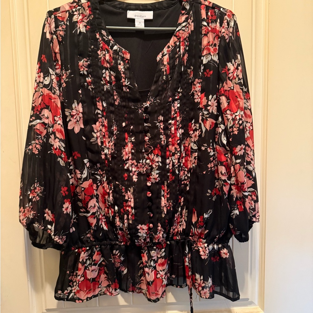 Dressbarn Red and Orange Ruched 3/4 Sleeve Blouse